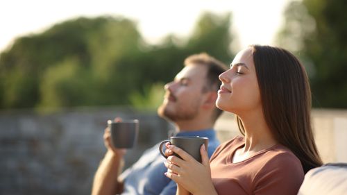Mindfulness Tips For Couples To Strengthen Their Bond 